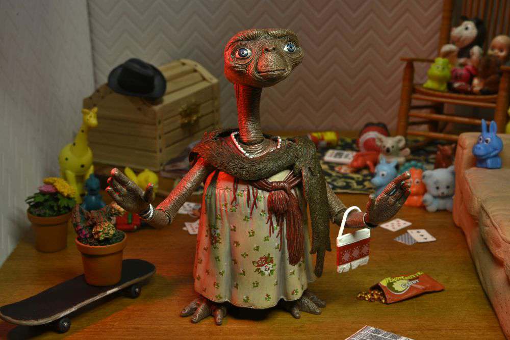 E.T. 40TH ANNIVERSARY DRESS-UP ULT AF