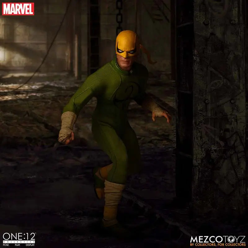MEZCO TOYS IRON FIST - MARVEL ONE 12 COLL AF RERUN ACTION FIGURE 16 cm