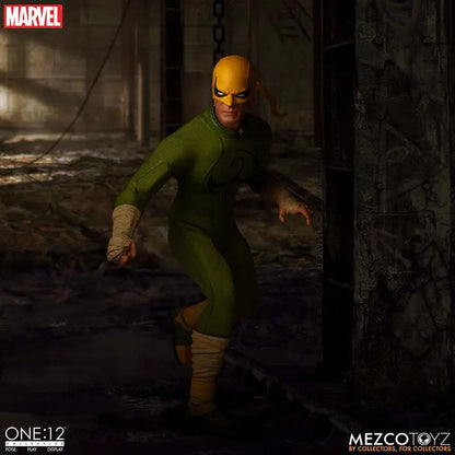 MEZCO TOYS IRON FIST - MARVEL ONE 12 COLL AF RERUN ACTION FIGURE 16 cm