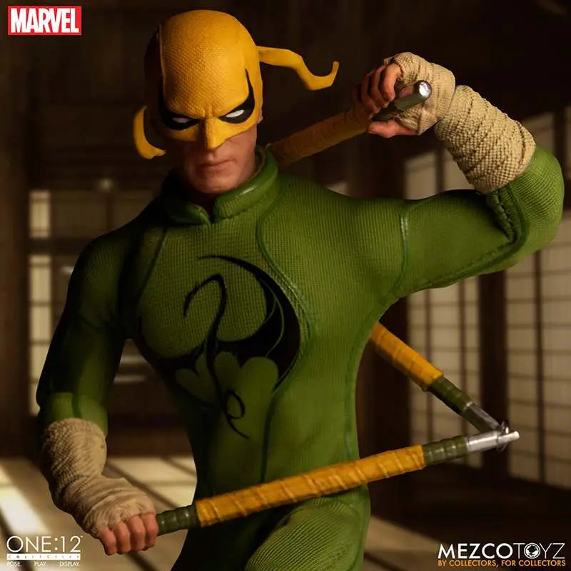 MEZCO TOYS IRON FIST - MARVEL ONE 12 COLL AF RERUN ACTION FIGURE 16 cm