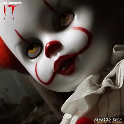 MEZCO TOYS LDD IT 2017 PENNYWISE BAMBOLA 25 cm