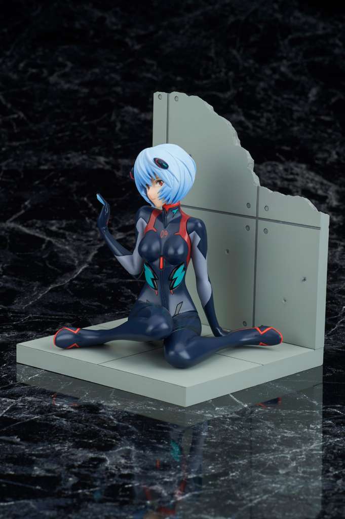 RE EVA REI AYANAMI PLUG NEW MOVIE 1/7 FI