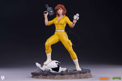 TMNT APRIL O'NEIL 1:4 STATUE