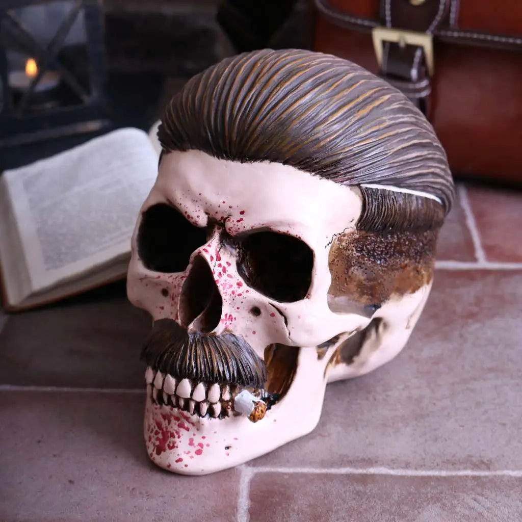 NEMESIS NOW ARTHUR HENCHMAN SKULL ORNAMENT STATUA 18.5CM
