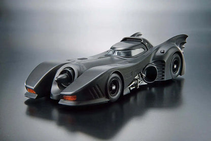 BANDAI BATMAN 1989 BATMOBILE 1/35 MODEL KIT 33 cm