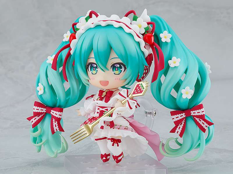 HATSUNE MIKU 15TH ANNIVERSARY NENDOROID