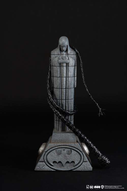 BATMAN RET CATWOMAN 1:1 SCALE MASK REP