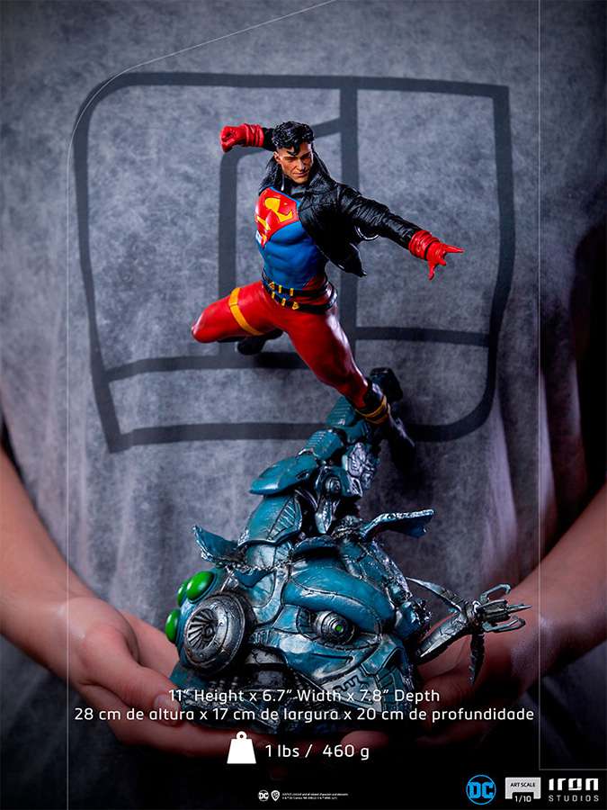SUPERBOY DELUXE 1/10 ART STATUE