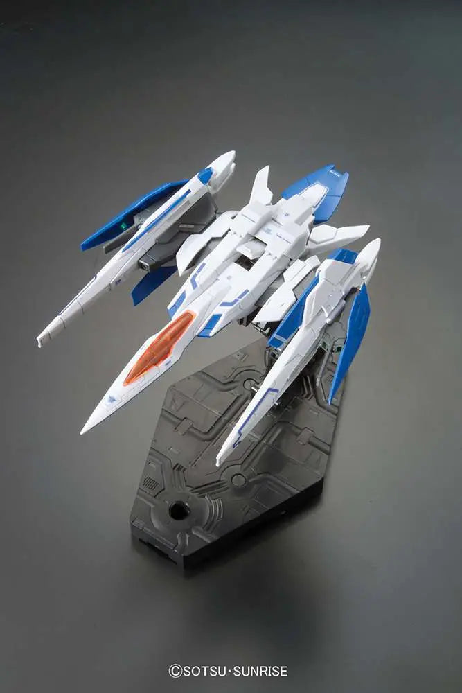 BANDAI RG OO RAISER + GNR 010 1/144 MODEL KIT 13 cm