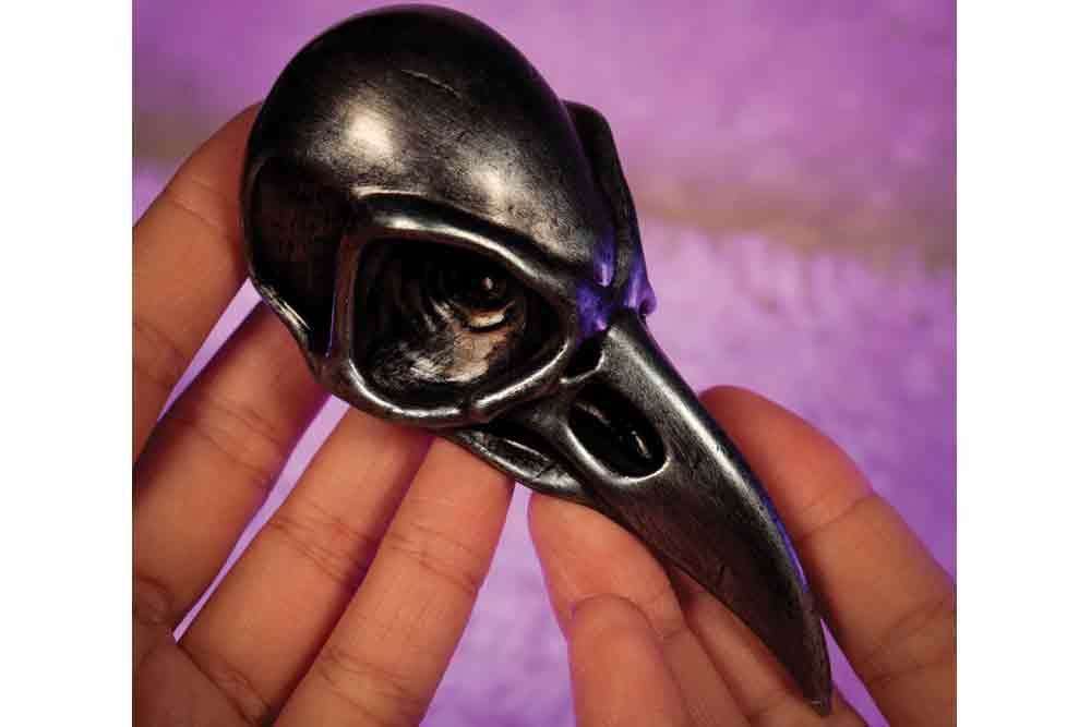 WITCHER CRYSTAL SKULL REPLICA