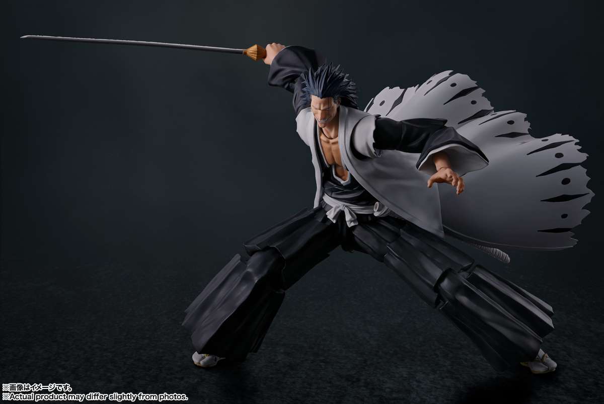BANDAI KENPACHI ZARAKI BLEACH: THOUSAND-YEAR BLOOD WAR S.H. FIGUARTS ACTION FIGURE 17 CM