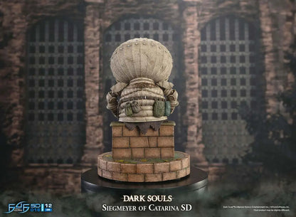 DARK SOULS SIEGMEYER CATARINA RESIN STAT