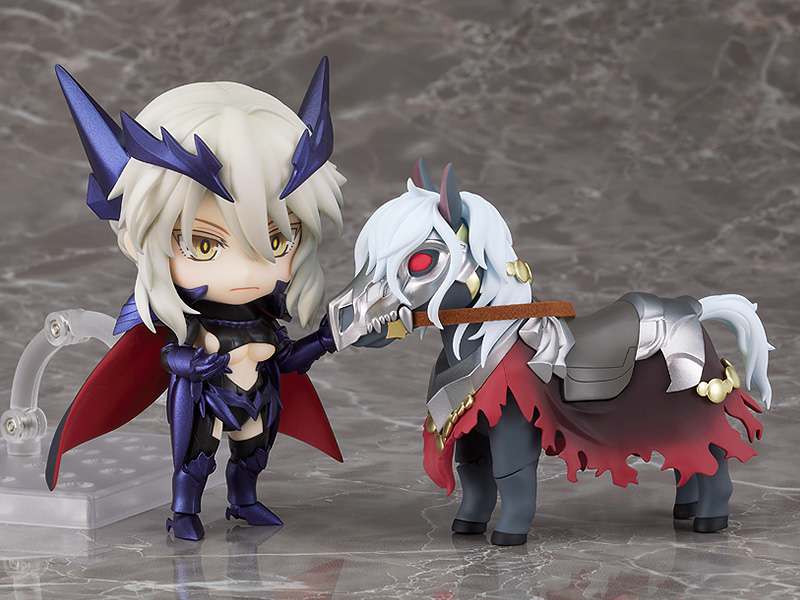 GOOD SMILE COMPANY NENDOROID FATE G/O ALTRIA PENDRAGON MINI FIGURA 10 cm