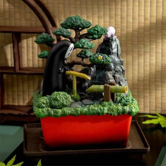 STUDIO GHIBLI SPIRITED AWAY BONSAI WATER GARDEN NO-FACE DIORAMA 21 cm