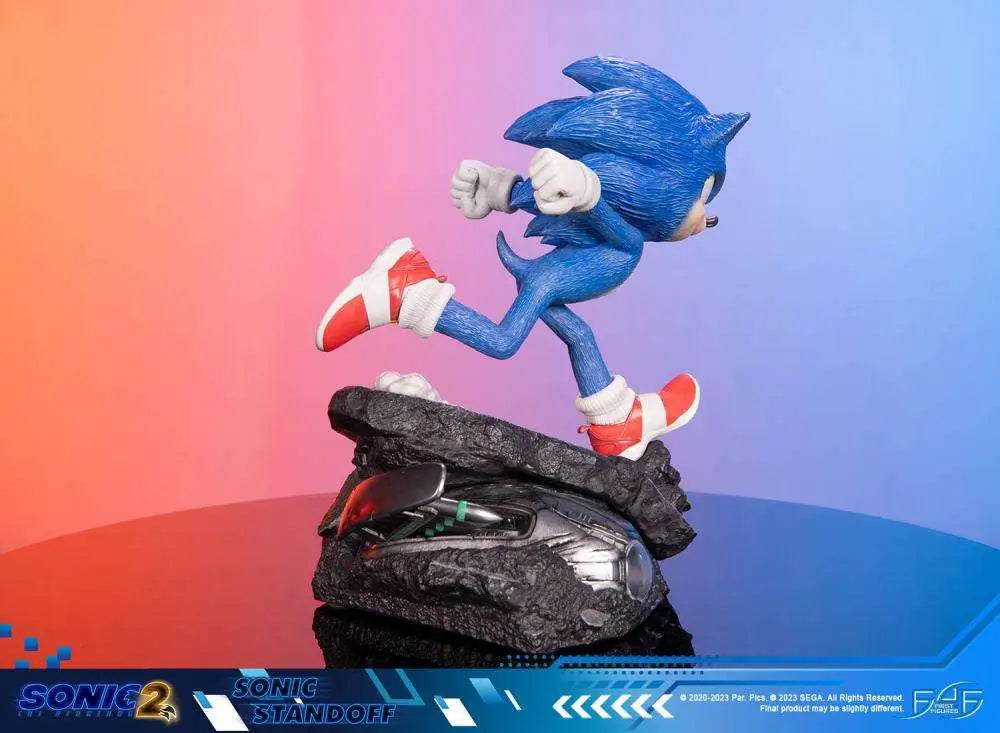 SONIC 2 SONIC STANDOFF STATUE