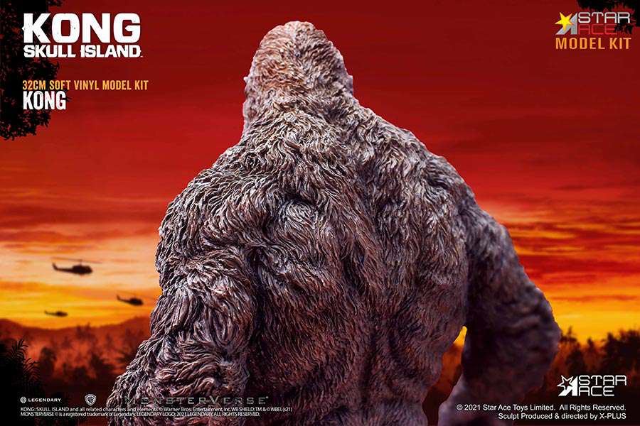 X-PLUS KONG VINYL MODEL KIT 30 cm