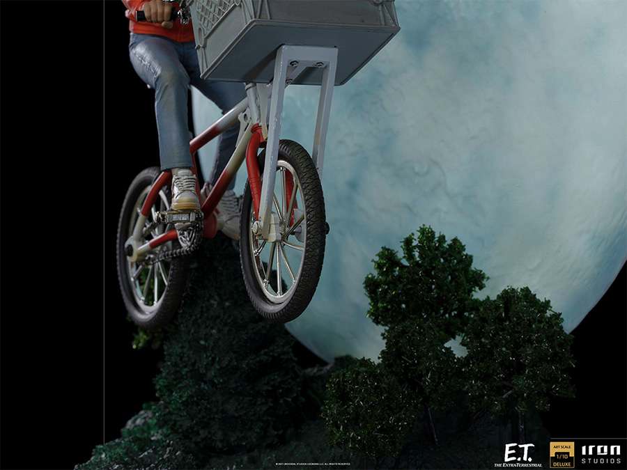 IRON STUDIOS E.T. ELLIOT ART DELUXE 1/10 STATUA 25 cm