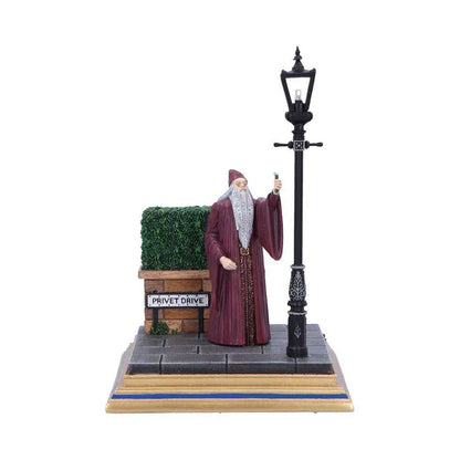 NEMESIS NOW - HARRY POTTER PRIVET DRIVE LIGHT UP FIGURINE FIGURA 15 cm