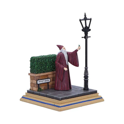 NEMESIS NOW - HARRY POTTER PRIVET DRIVE LIGHT UP FIGURINE FIGURA 15 cm