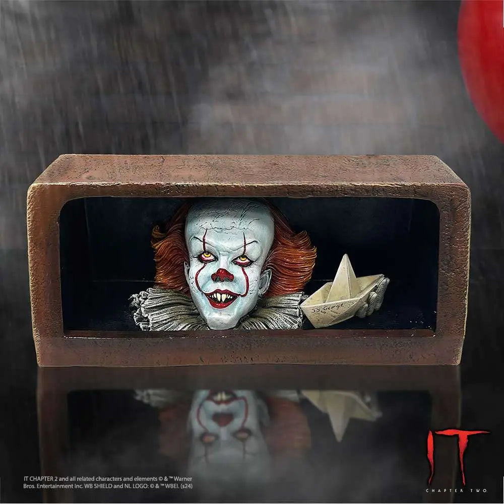 NEMESIS NOW IT PENNYWISE CLOWN DRAIN FIGURINE FIGURA