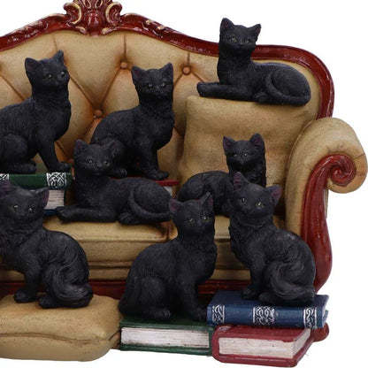 NEMESIS NOW COUCH CLOWDER 48 DISPLAY CATS FIGURA 22 cm