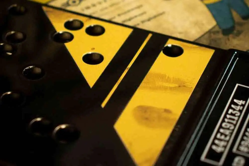 FANATTIK FALLOUT - LIMITED EDITION NUCLEAR KEYCARD REPLICA LIMITED EDITION