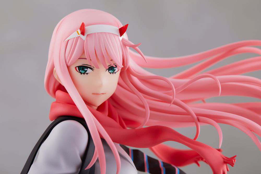 DARLING IN THE FRANXX PVC STATUA 1/7 ZERO TWO SCHOOL UNIFORME VERSION 29 CM ANIPLEX