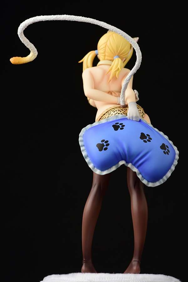 ORCATOYS - DC FAIRY TAIL LUCY HEARTFILIA LEOPARAT ST STATUA 24 cm