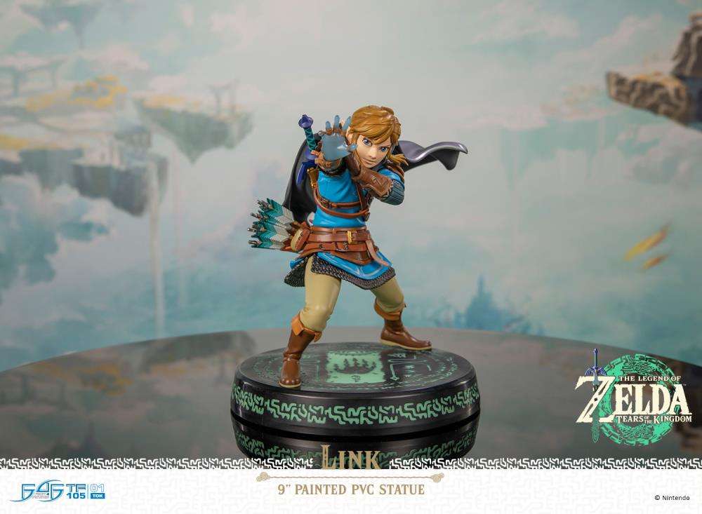 LEGEND ZELDA TEARS  KINGDOM LINK PVC STA