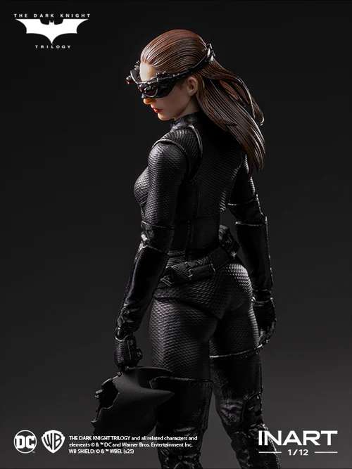CATWOMAN  TDKR  1/12 ACTION FIGURE