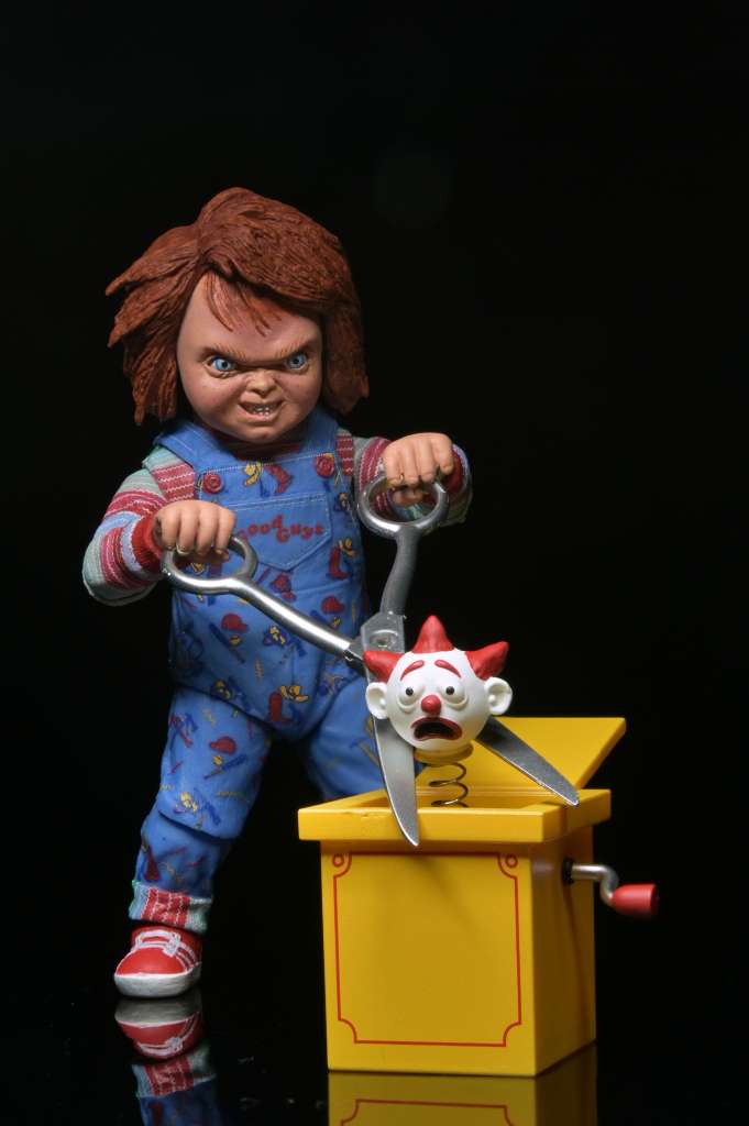 CHUCKY GOOD GUY S2 BLIND DISPLAY (12)