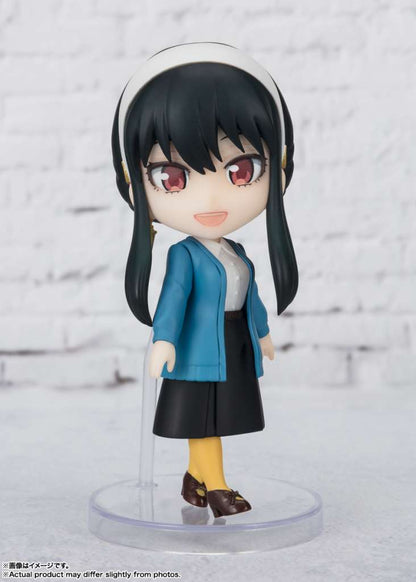 BANDAI RG SPY×FAMILY YOR FOER -ODEKEKE OUTFIT FIGUARTS MINI MINI FIGURA 10 cm