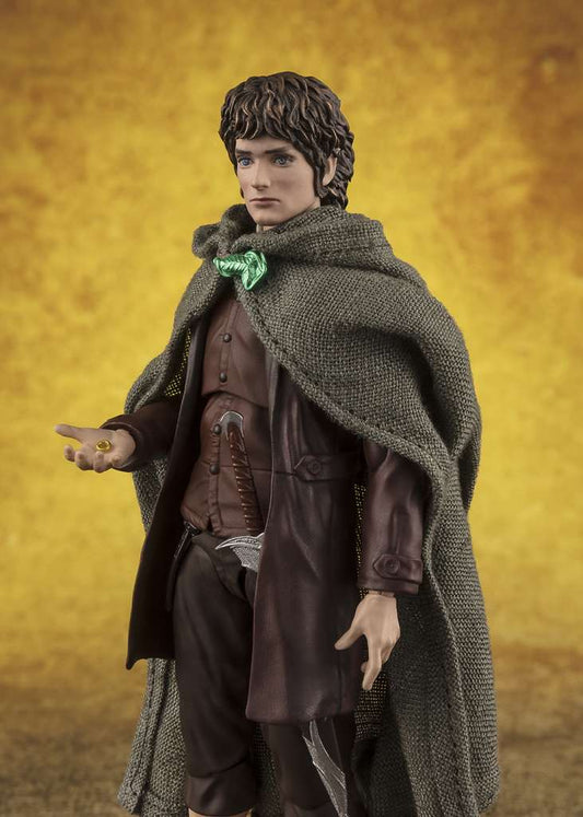 IL SIGNORE DEGLI ANELLI S.H. FIGUARTS ACTION FIGURES FRODO BAGGINS & GOLLUM BANDAI TAMASHII NATIONS