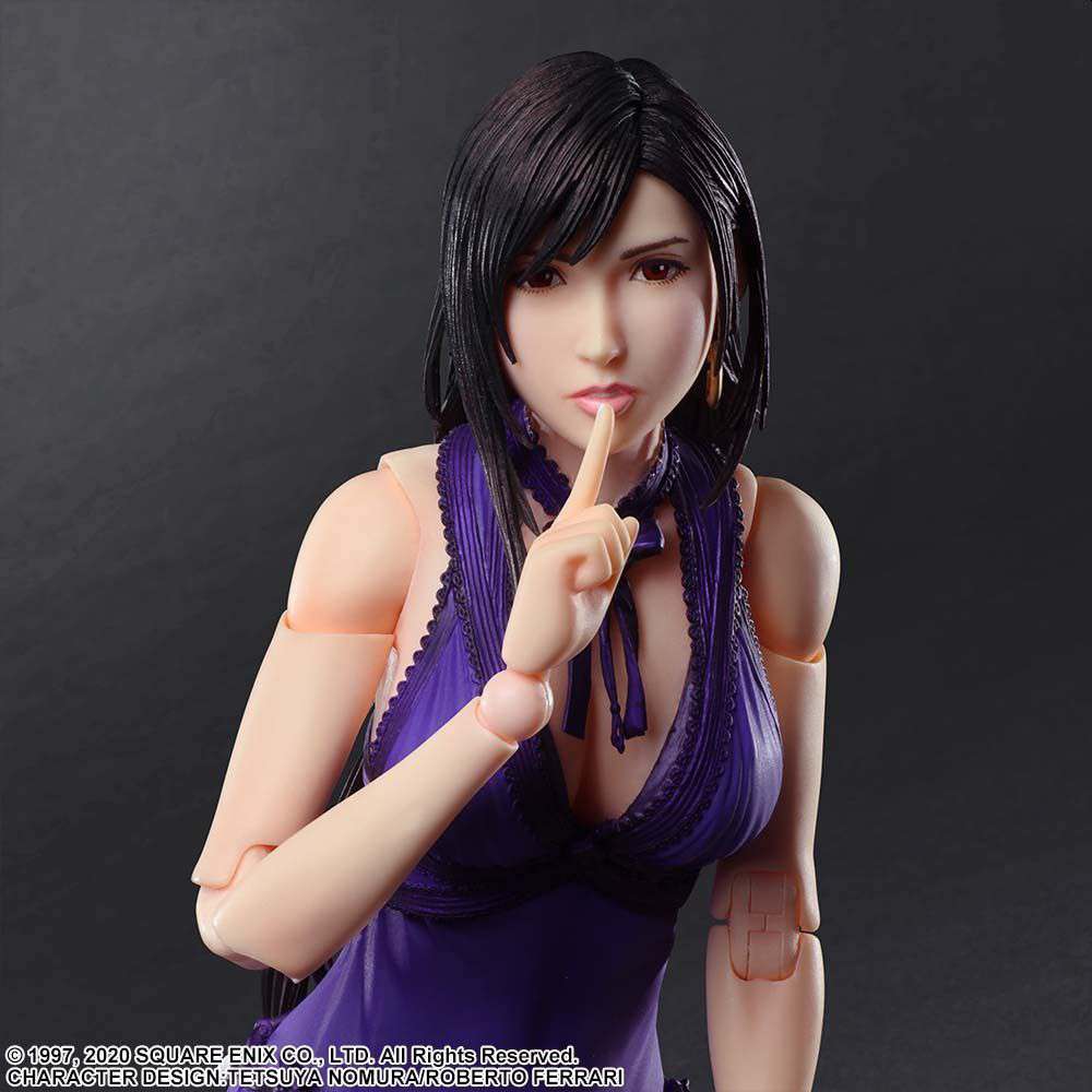 SQUARE ENIX FF VII REMAKE TIFA DRESS PLAY ARTS KAI ACTION FIGURE 25 cm