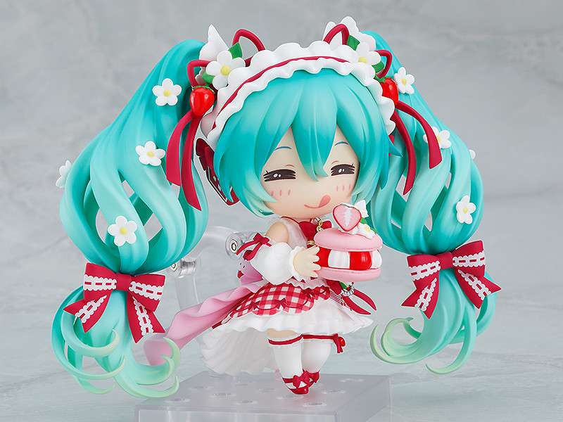 HATSUNE MIKU 15TH ANNIVERSARY NENDOROID