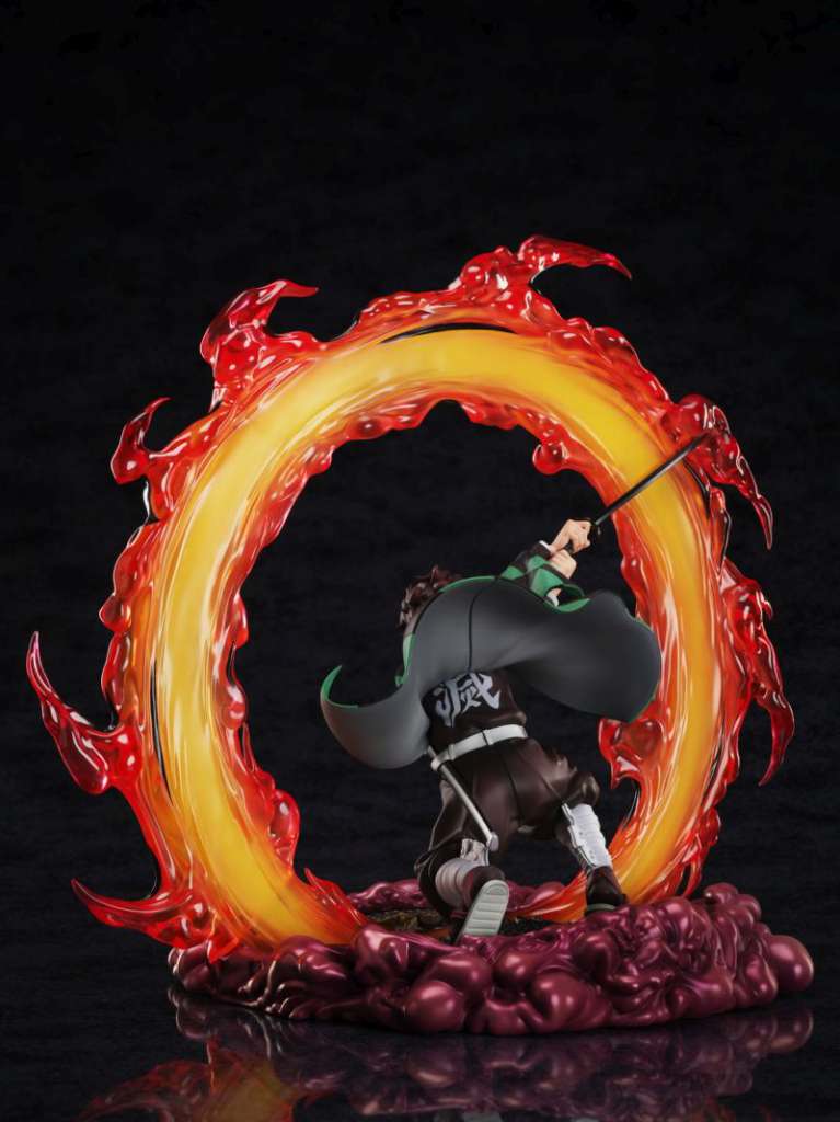 DEMON SLAYER: KIMETSU NO YAIBA STATUA 1/8 TANJIRO KAMADO 28 CM ANIPLEX