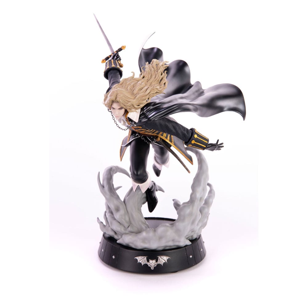 Castlevania Symphony Of The Night Statua Dash Attack Alucard 30 Cm First 4 Figures