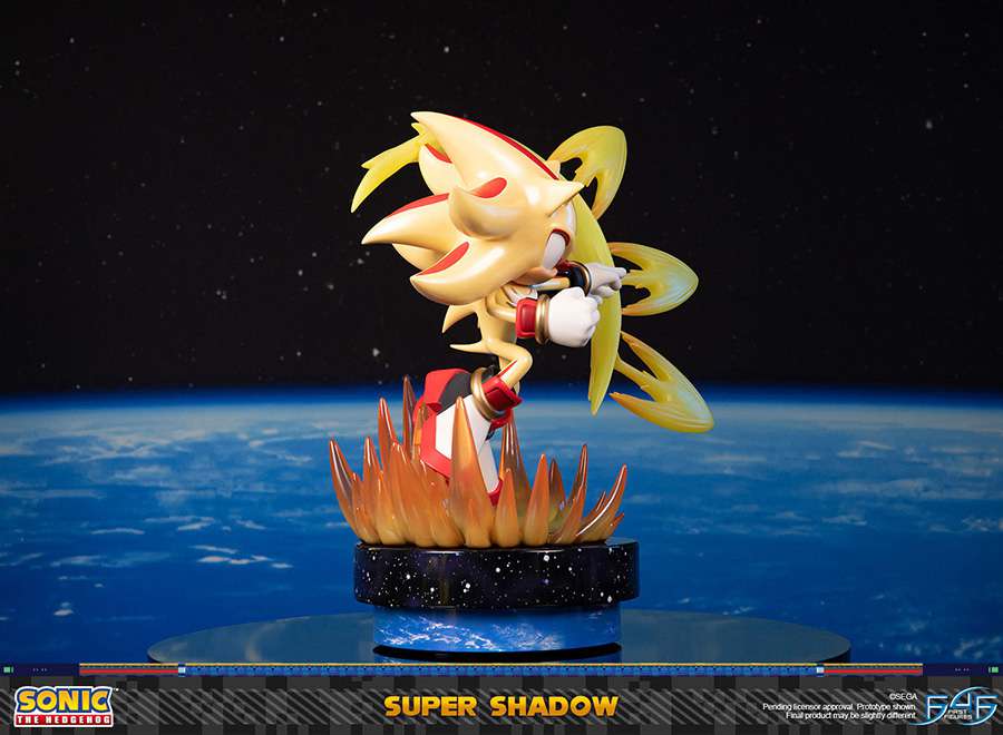 SONIC SUPER SHADOW STATUE