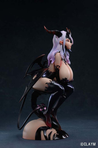 SANIS 1/5 PVC STATUE