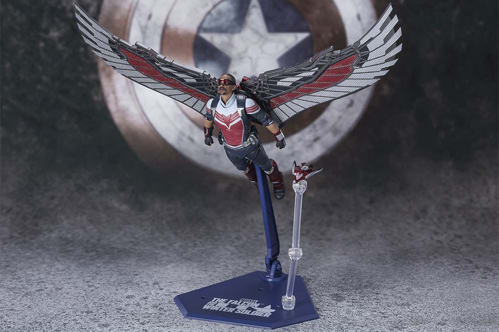 BANDAI SHF FALCON WINTER SOLDIER FALCON ACTION FIGURE 16 cm