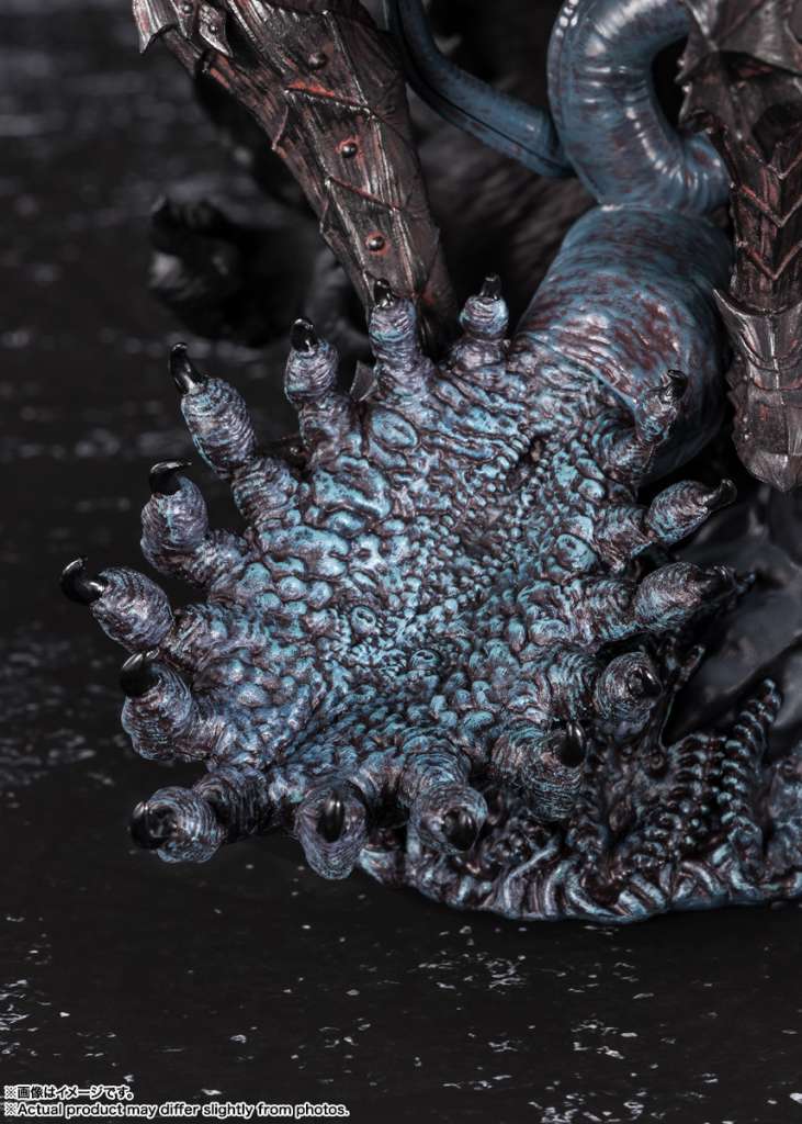 BERSERKER GUTS ARMOR  FIG TOUCHE METALLI