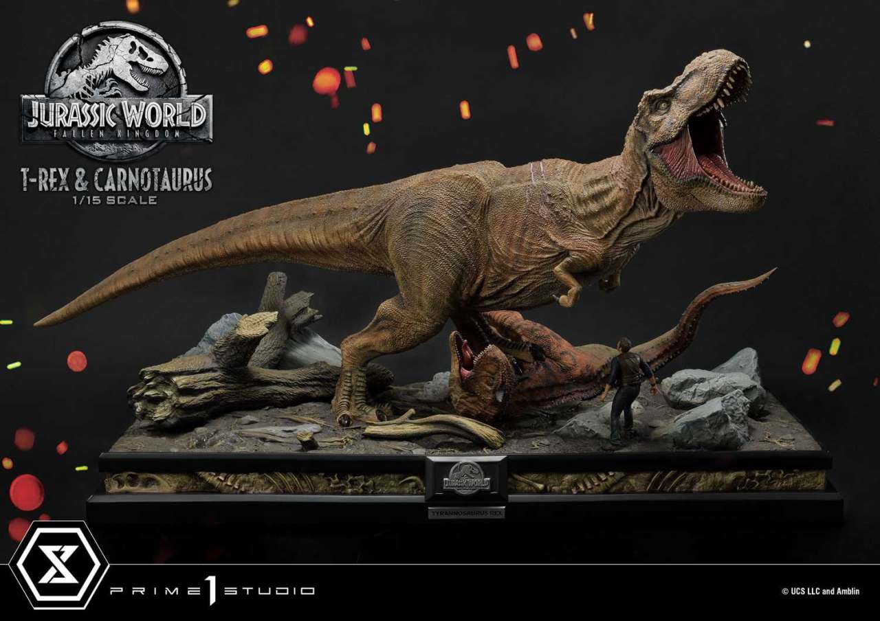 PRIME 1 JURASSIC WORLD FK T-REX/CARNOTAURUS STAT STATUA 49 cm