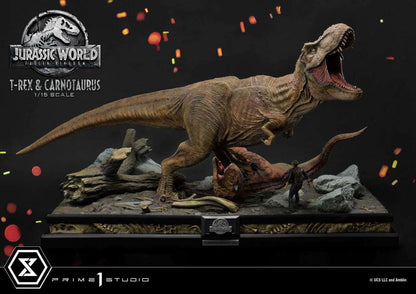 PRIME 1 JURASSIC WORLD FK T-REX/CARNOTAURUS STAT STATUA 49 cm