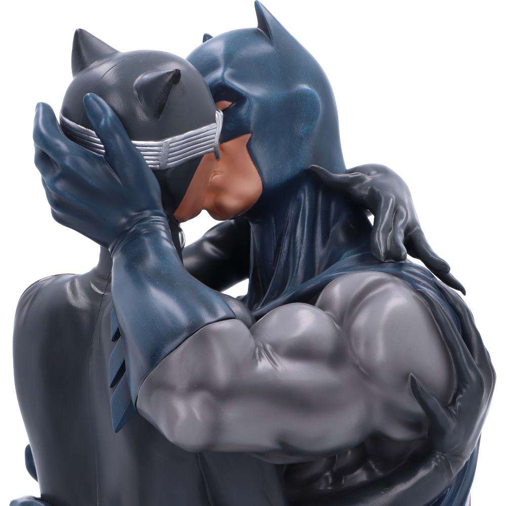 BATMAN & CATWOMAN DC COLLECTIBLE BUST
