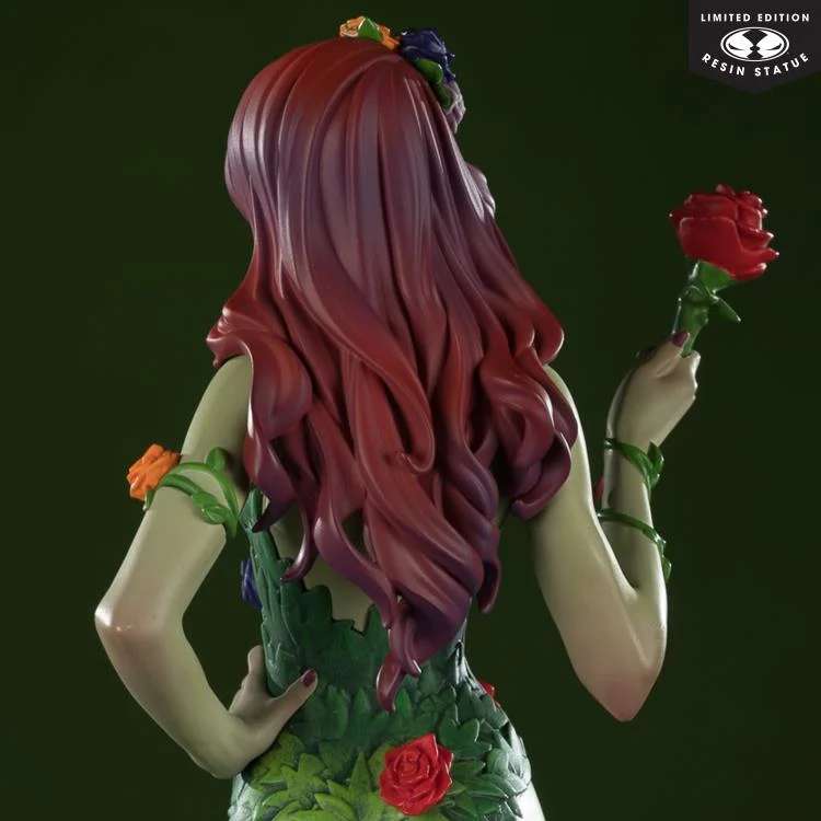 DC COVER GIRLS POISON IVY CAMPBELL RESIN