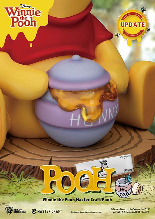 WINNIE THE POOH MASTER CRAFT STATUE