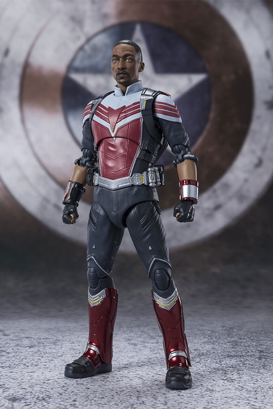 Falcon E Winter Soldier Falcon Shf Action Figura Bandai