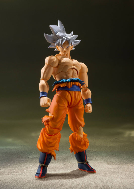 Dragon Ball Super S.H. Figuarts Action Figure Son Goku Ultra Instinct 14 cm(PRE-ORDER FINE NOVEMBRE 2024)