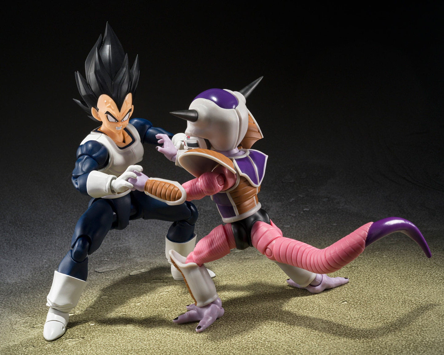 Dragon Ball S.H. Figuarts Action Figure Vegeta Old Battle Clothes 14 cm (PRE-ORDER DATA DI USCITA INDICATIVA FINE MARZO 2025)