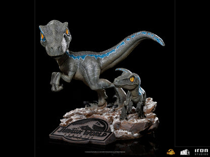 Jurassic World Dominion Mini Co. PVC Figure Blue and Beta 13 cm